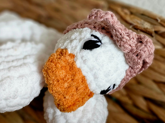 Della Duck Snuggler